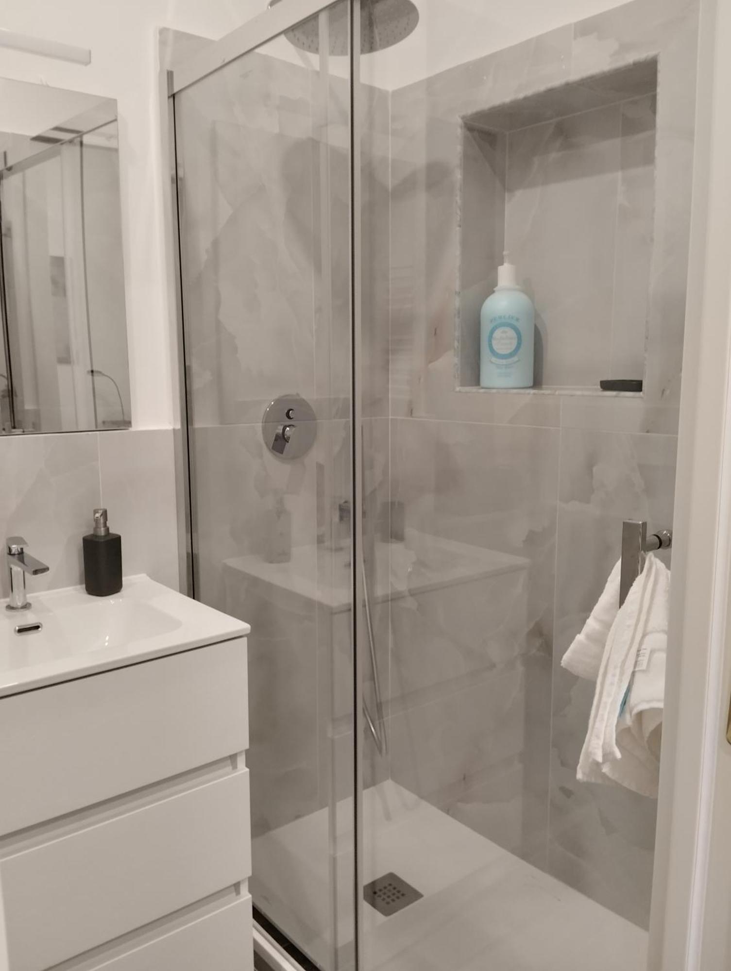 Casa Cesare Apartment Roma Ngoại thất bức ảnh
